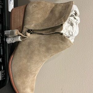 Brand new never work ankle boots